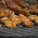 Tamers Catering 19.08.2016, Hähnchenspieße vom Grill, Foto: Andreas Reichelt